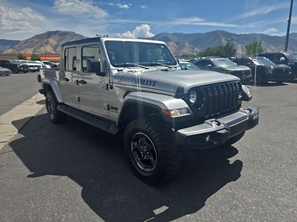 Used 2021 Jeep Gladiator Sport Truck Crew Cab
