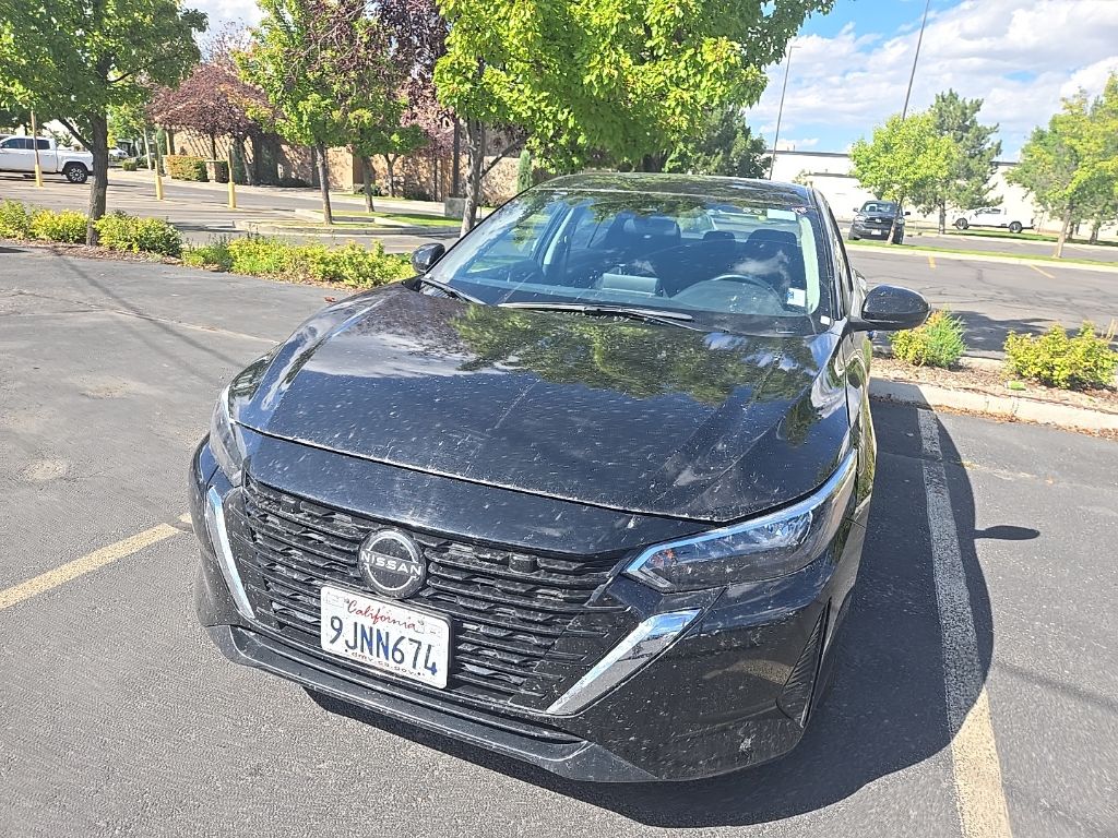 2024 Nissan Sentra SV photo 2
