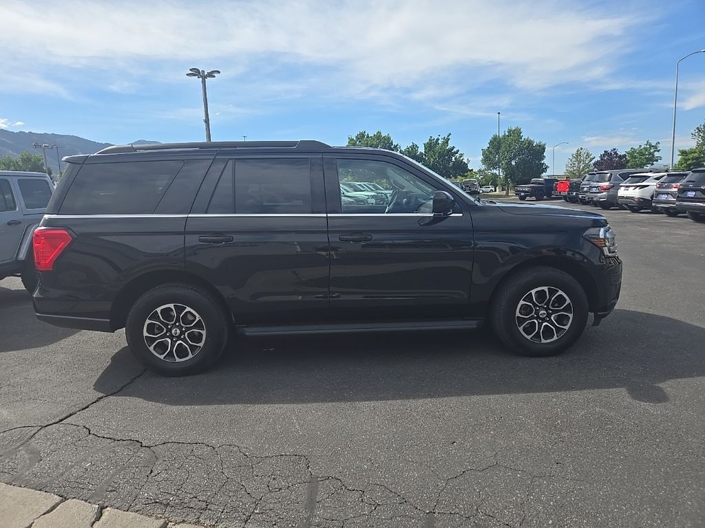 Used 2024 Ford Expedition XLT SUV