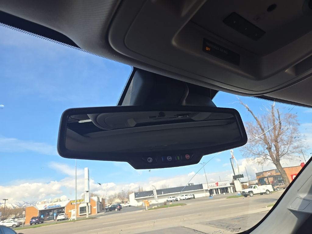 2020 GMC Yukon Denali - Photo 28