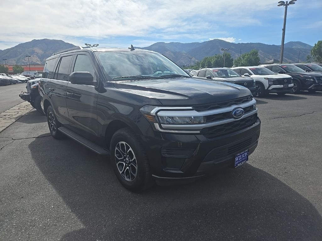 Used 2024 Ford Expedition XLT SUV