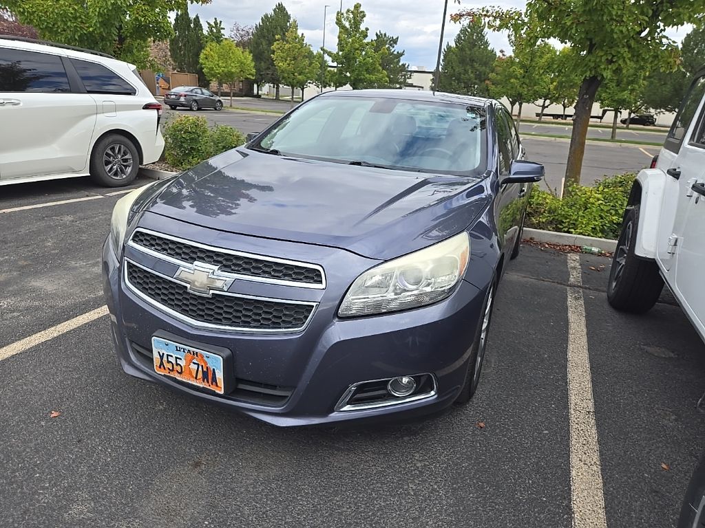 2013 Chevrolet Malibu 2LT photo 3