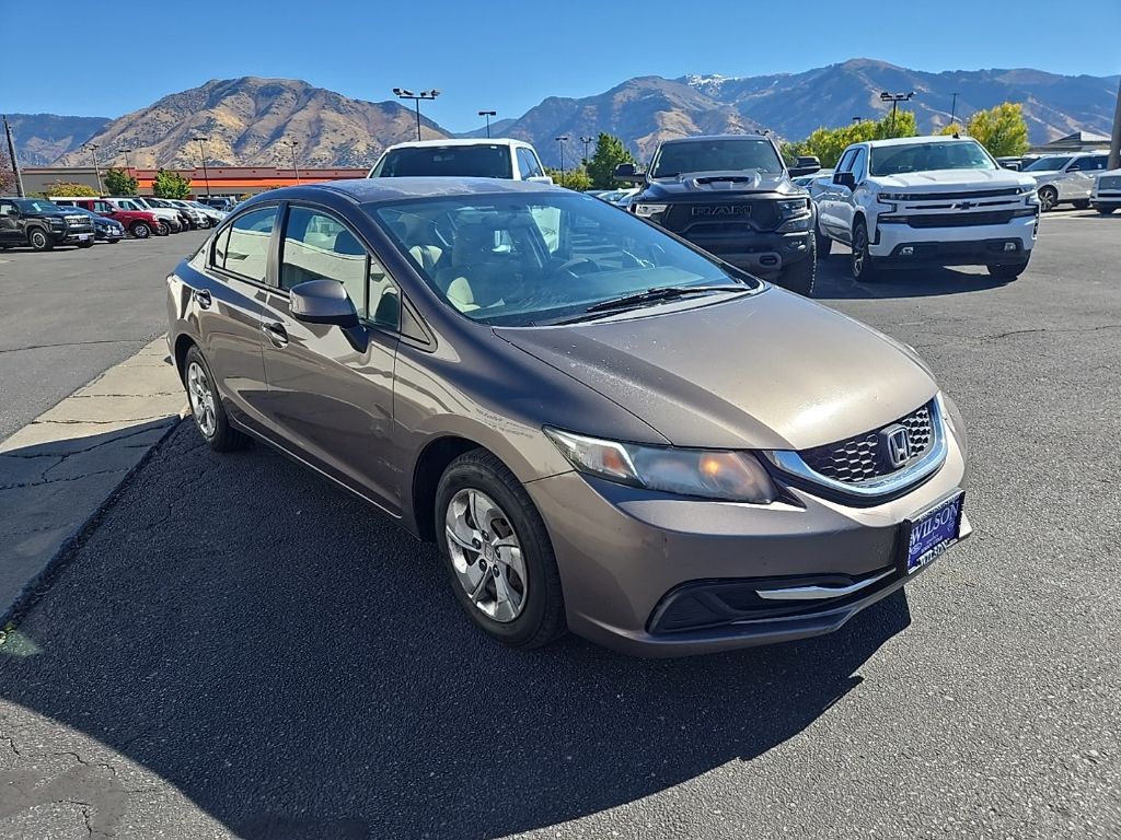 2013 Honda Civic LX photo 3