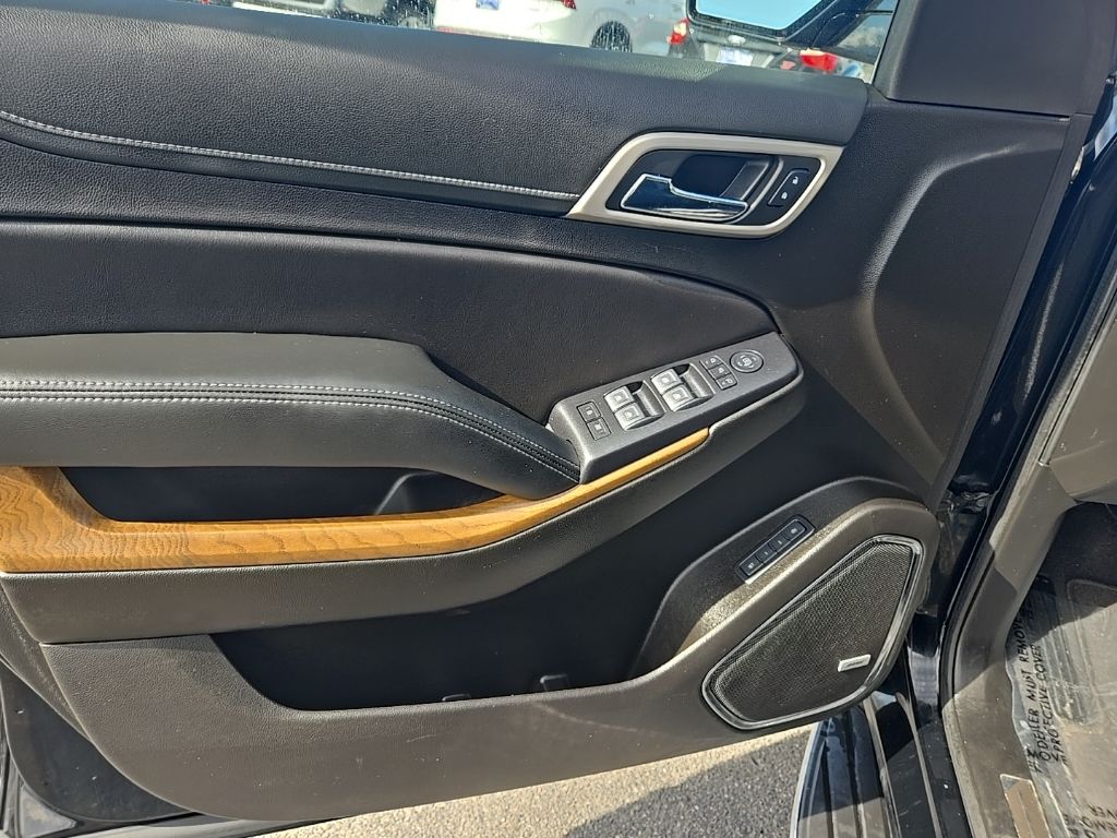 2020 GMC Yukon Denali - Photo 14