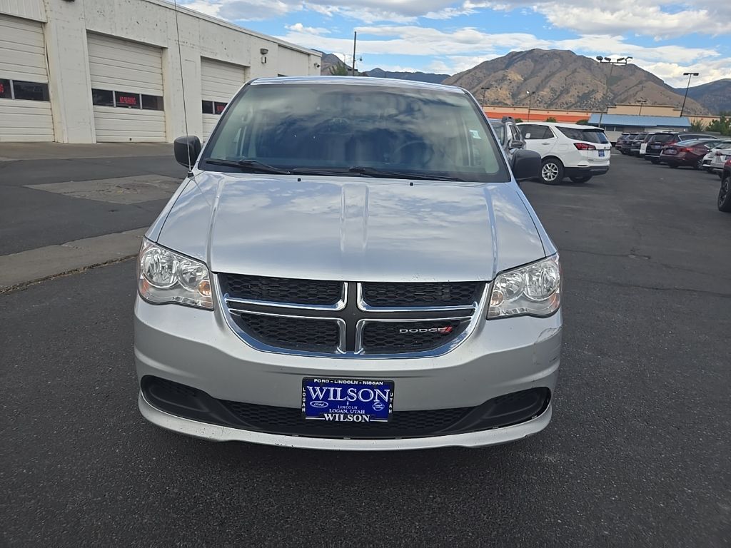 2012 Dodge Grand Caravan SE photo 2