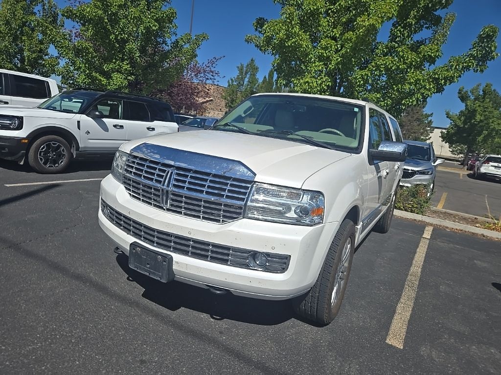 Used 2011 Lincoln Navigator L Base SUV