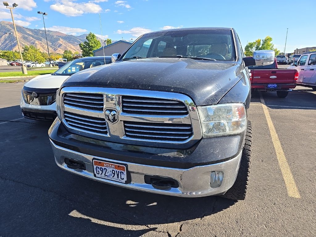 2014 Ram 1500 SLT photo 2