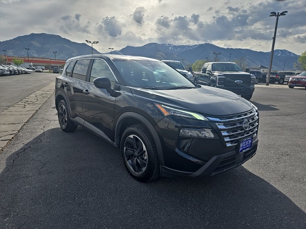 Used 2025 Nissan Rogue SV SUV