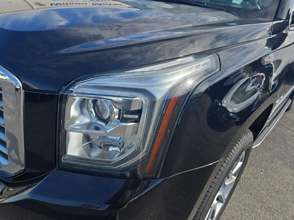 2020 GMC Yukon Denali - Photo 39