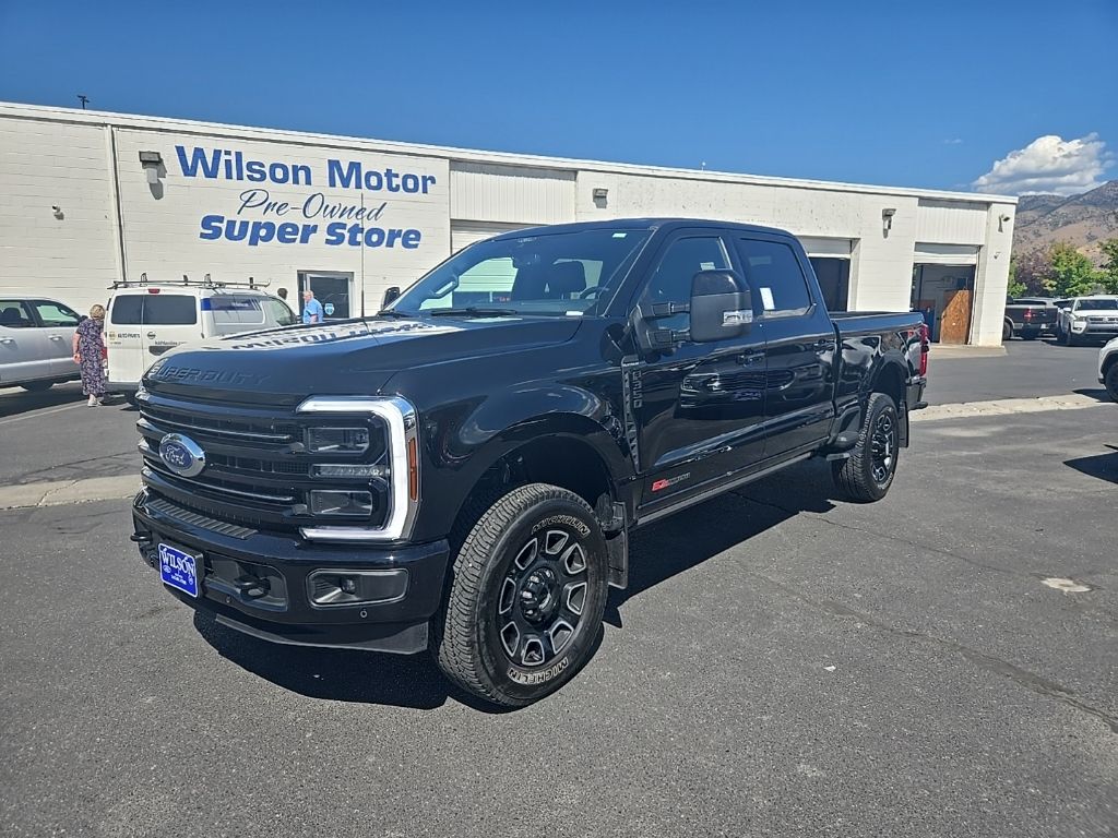 2025 Ford F-350 Truck Crew Cab 