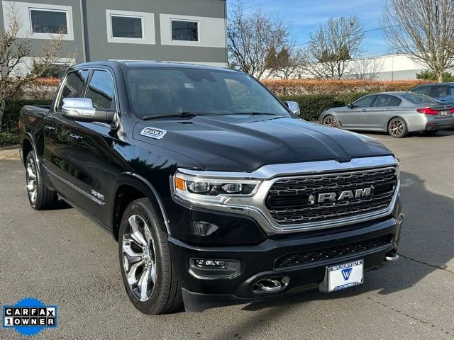 2023 RAM Ram 1500 Pickup Limited's photo
