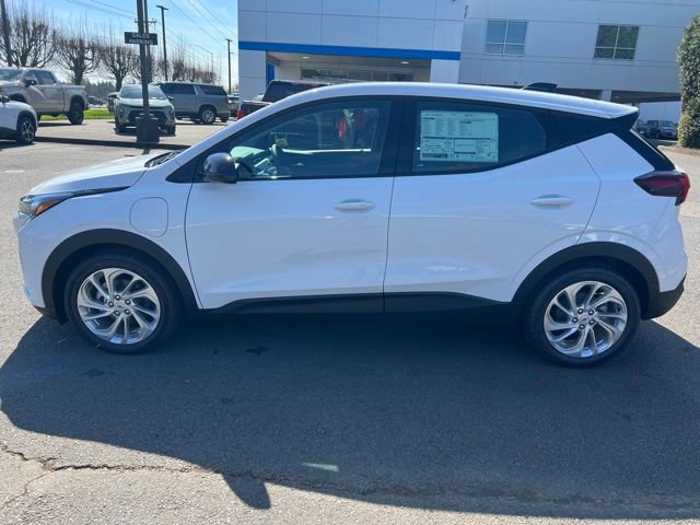 2027 Chevrolet Bolt LT - Photo 4