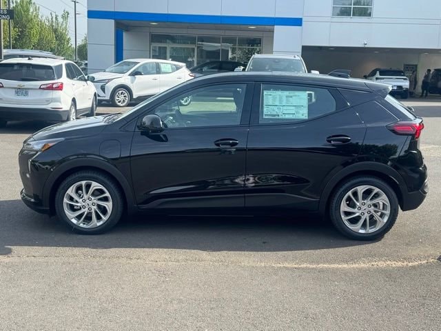 2027 Chevrolet Bolt LT - Photo 4