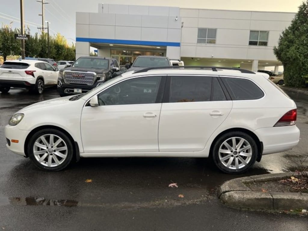Used 2014 Volkswagen Jetta Sportwagen TDI w/Sunroof Wagon