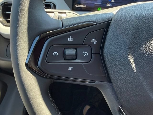2027 Chevrolet Bolt LT - Photo 24