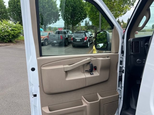2026 Chevrolet Express Cargo Work Van - Photo 13