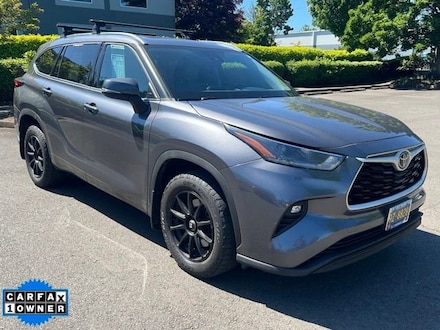 2021 Toyota Highlander XLE SUV