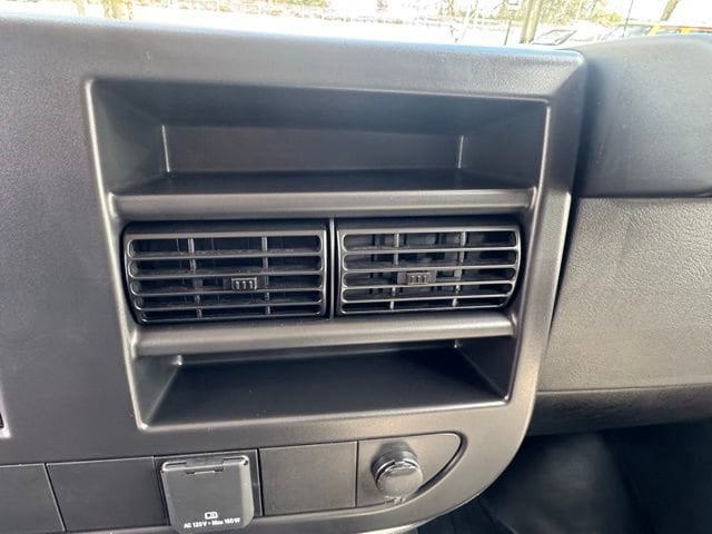 2026 Chevrolet Express Cargo Work Van - Photo 21