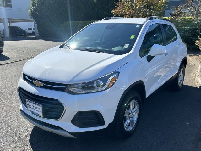 2021 Chevrolet Trax LT photo 3