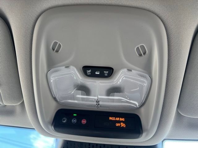 2027 Chevrolet Bolt LT - Photo 36