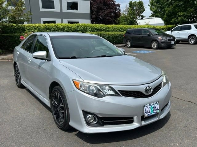 2013 Toyota Camry 2.5 Auto L's photo