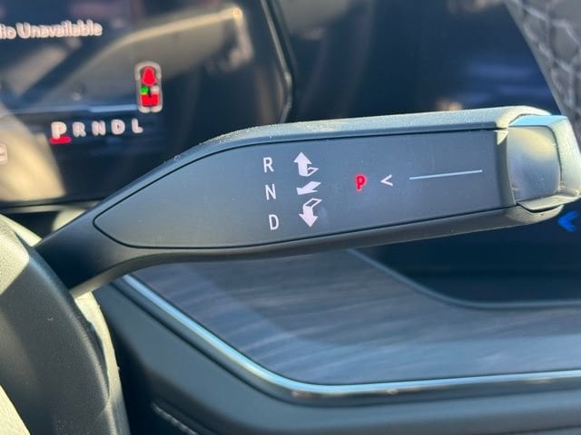 2026 Chevrolet Suburban Premier - Photo 22