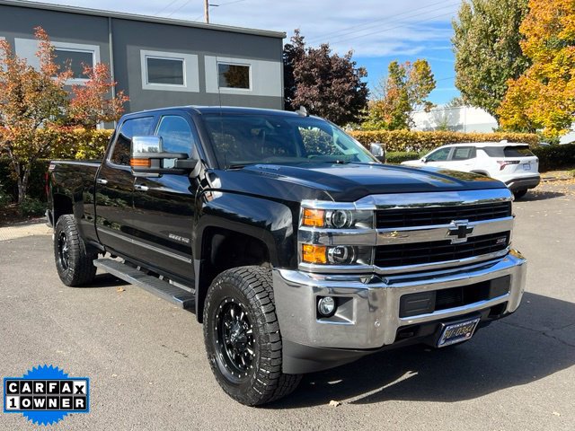 2016 Chevrolet Silverado 3500 HD Truck Crew Cab 