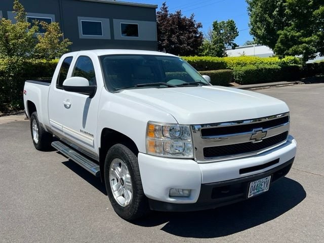 2010 Chevrolet Silverado 1500 Truck Extended Cab 