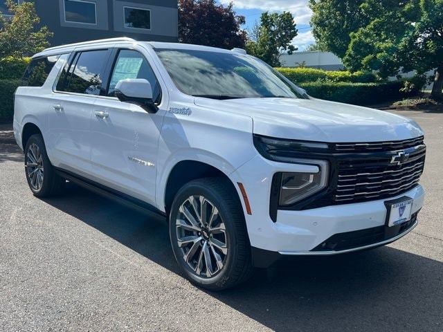 2026 Chevrolet Suburban High Country 4WD's photo