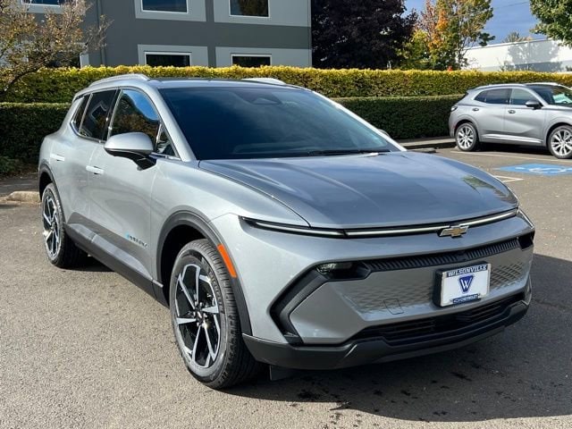 2026 Chevrolet Equinox EV 2LT's photo