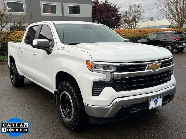 2025 Chevrolet Silverado 1500 LT's photo