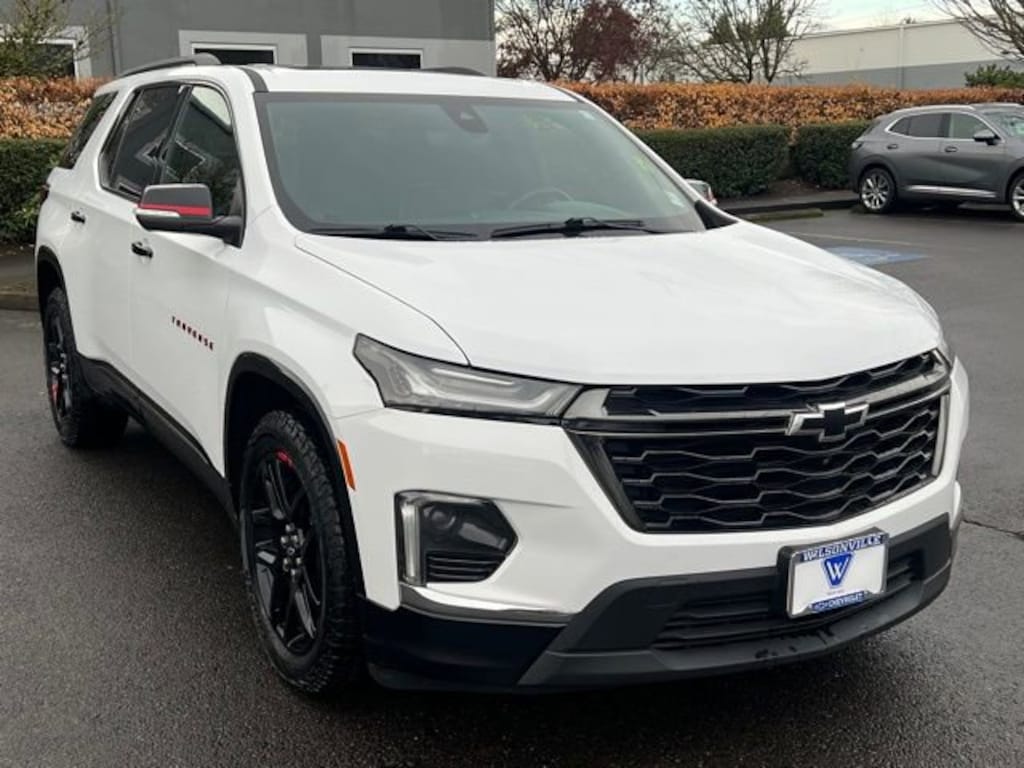 Used 2022 Chevrolet Traverse Premier SUV