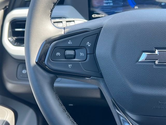 2027 Chevrolet Bolt LT - Photo 25