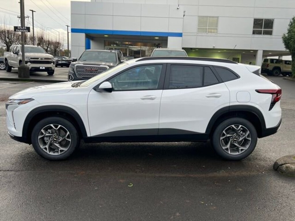 New 2026 Chevrolet Trax LT SUV