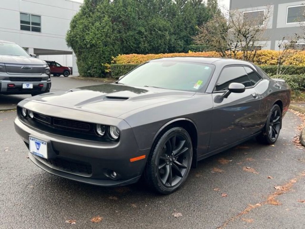 Used 2018 Dodge Challenger SXT Coupe