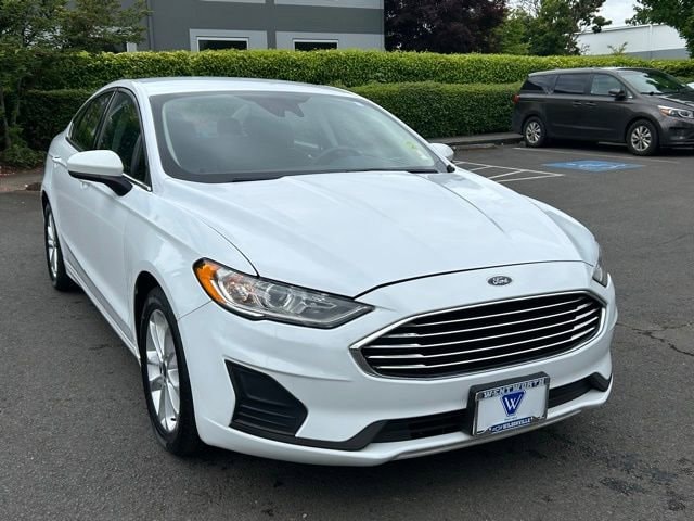 2019 Ford Fusion SE FWD's photo