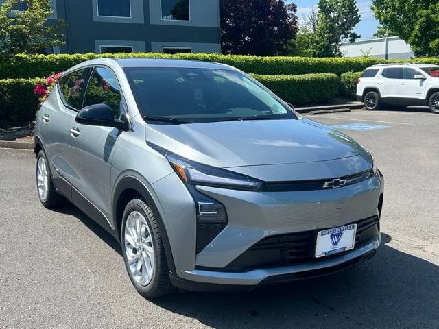 2027 Chevrolet Bolt EV LT Auto's photo