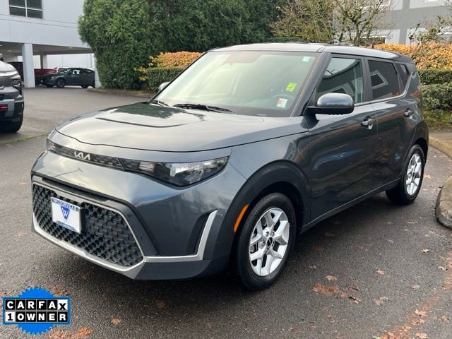 2023 Kia Soul LX photo 3