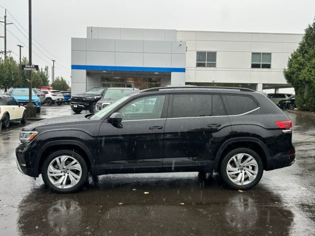 Used 2021 Volkswagen Atlas 3.6L V6 SE w/Technology SUV