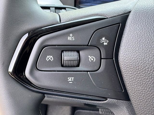 2027 Chevrolet Bolt LT - Photo 19