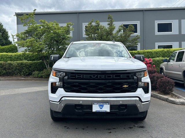 2024 Chevrolet Silverado 1500 photo 2