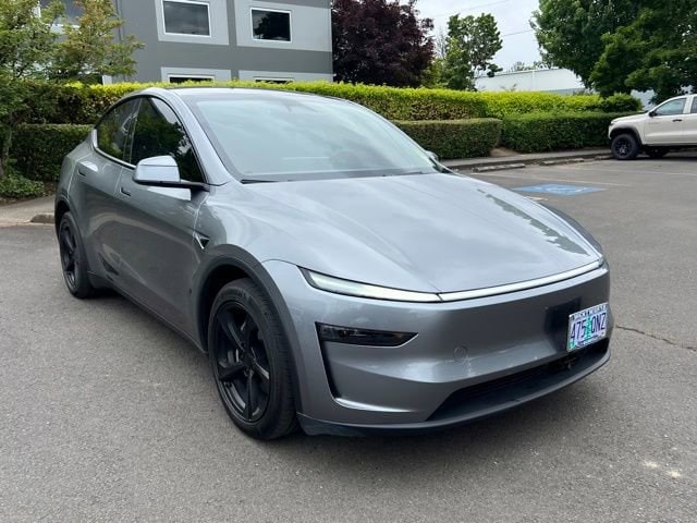 2026 Tesla Model Y Long Range Launch Series AWD's photo