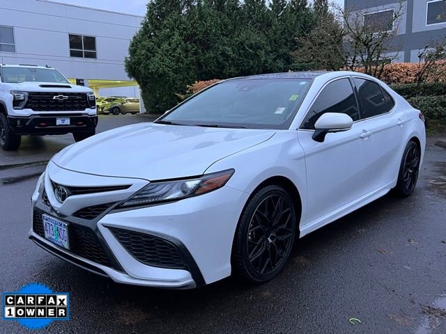 2022 Toyota Camry XSE photo 3