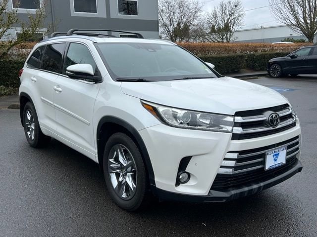 2017 Toyota Highlander Limited Platinum