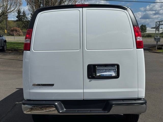 2026 Chevrolet Express Cargo Work Van - Photo 6