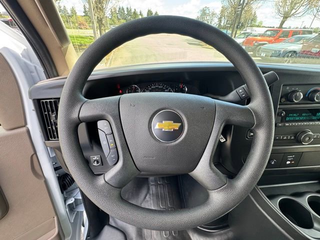 2026 Chevrolet Express Cargo Work Van - Photo 18