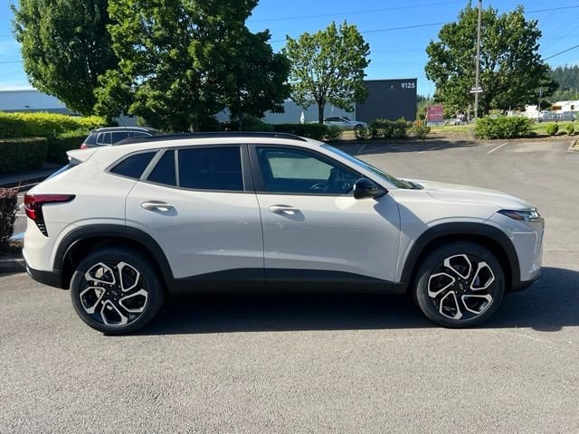 2026 Chevrolet Trax RS - Photo 8
