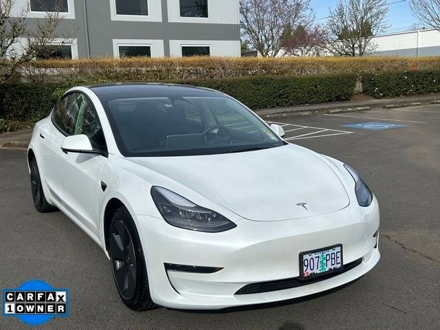 2023 Tesla Model 3 Base