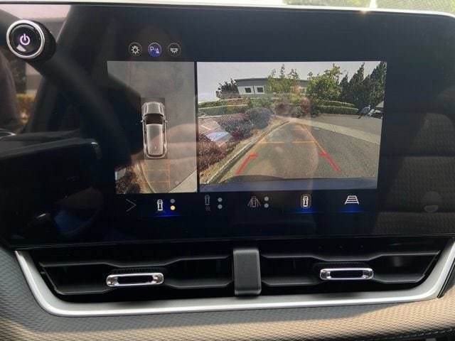 2026 Chevrolet Equinox LT - Photo 31