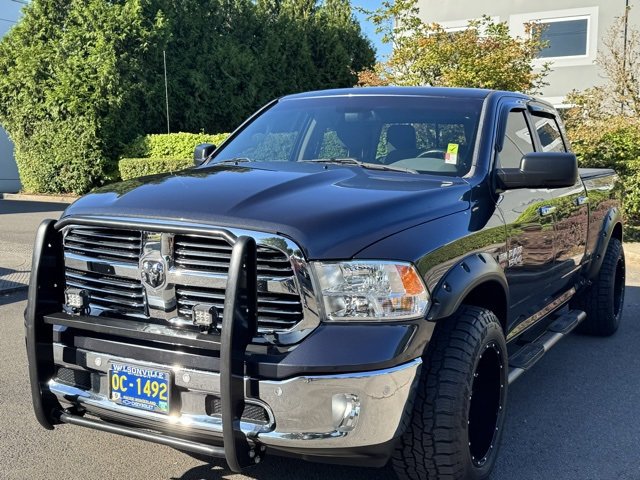 2017 Ram 1500 Big Horn photo 3